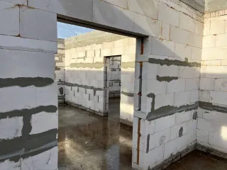 Два дома 154,1 кв.м и участки в Самарской области. Жилой дом, назначение – жилое, общей площадью 154,1 кв. м., расположенный по адресу: Самарская область, муниципальный район Волжский, сельское поселение Черноречье, село Черноречье, улица Овражная, дом 194, с кадастровым номером…