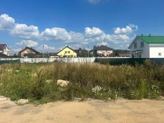 Земельный участок с кадастровым номером 50:13:0040338:3392, площадью 831 кв. м, местоположение Московская область, р-н Пушкинский, д Марьина Гора