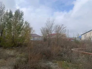 Объект незавершенного строительства 131 кв.м., земельный участок 920 кв.м., Оренбургская область. 356400 руб. Без НДС. Объект незавершенного строительства, площадь 131 кв.м., степень готовности 20%, кадастровый номер: 56:11:0301018:273. Земельный участок: категория земель: земли населенных пунктов…