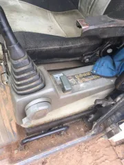 Экскаватор Hyundai R210LC-7 2008 года, цвет серый, желтый, госномер 6821 CB 78, номер двигателя B59-26431500.