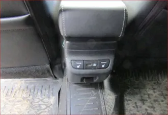 Lada Vesta, 2019 года, 122 лс, 116377 км, АКПП. Тип - автомобиль легковой, вид собственности - собственность, модель – Lada Vesta, 2019 г.в., VIN: XTagFK320KY303085. Находится в залоге у ПАО Банк ЗЕНИТ (ИНН 7729405872, КПП 997950001, ОГРН 1027739056927).