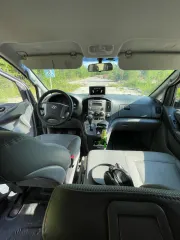 Hyundai Grand Starex 2011 Легковой автомобиль, марка: Hyundai Grand Starex 2011 года выпуска, VIN: KMJWA37JBBU335273, номер двигателя D4CB B781111, мощность двигателя 145 л.с., объем двигателя 2497 куб.см, тип двигателя - дизельный, экологический класс - 5, максимальная масса 3100 кг, масса в…