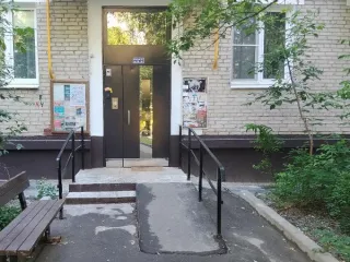 Жилое помещение, 42,8 кв.м, г. Москва, пр-д Врачебный, д. 2, кв. 22, общей площадью 42,8 кв. м (Этаж № 1), кадастровый номер:77:08:0007008:1902. Вид жилого помещения: Жилое. Общая площадь: 42.8