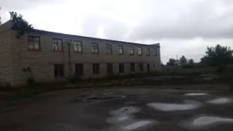 Земельные участки площадью 21371 кв. м с кадастровым номером 22:71:011702:1 и площадью 21 кв.м с кадастровым номером 22:71:011702:49 по адресу: Алтайский край, г. Славгород, ул. Кирпичная, дом 193 с расположенными на них объектами недвижимого имущества. Кадастровые номера объектов…