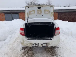 Lada Granta, 2013 Легковой автомобиль: марки Lada (ВАЗ) модели Granta, год выпуска - 2013; Идентификационный номер (VIN) - XTA219010DY035331; Мощность двигателя: 87 л.с.; Цвет: белый; Экологический класс: четвертый. Обременено залогом кредитора АО «Тбанк». Адрес местонахождения транспортного…