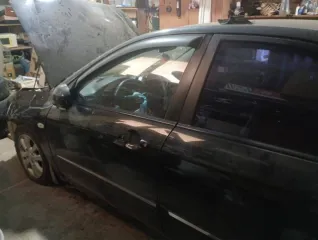 Kia Cerato 2007 года, черный цвет. VIN: KNEFE227275430602.