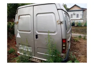 ГАЗ 2752 Соболь 2005 года, цвет антика. VIN X9627520050414197, ПТС 64 РВ 039146, госномер М127СН58. Двигатель бензиновый, модель 40522А, номер 53055776, мощность 140 л.с. (103 кВт). Разрешенная максимальная масса 2800 кг, масса без нагрузки 1970 кг.