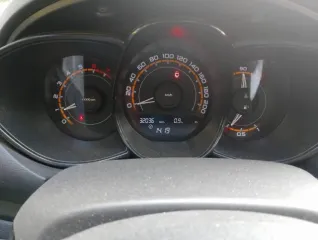 LADA Vesta 2018 года, цвет кузова серый. VIN: XTAGFL110JY200211. Мощность двигателя 106.1 л.с. (78 кВт).