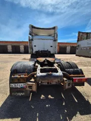 Грузовой тягач седельный Scania P114 GA4X2NA 340, 2007 года выпуска, государственный номер А169ЕА60, идентификационный номер (VIN) 9BSP4X20003619579, номер шасси (рамы) 9BSP4X20003619579, номер двигателя DC1103 L01 8100741, объем двигателя - 10640 куб. см, мощность двигателя - 340 л. с…
