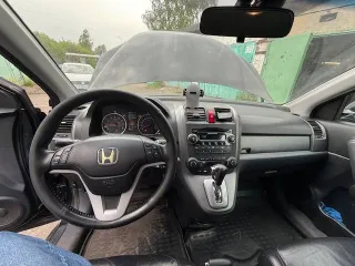 Honda CR-V 2008, 166 л.с., 298504 км, полный привод, АКПП, государственный номер Н 348 BA 142, VIN: SHSRE78708U009921, режим собственности: общая долевая, имеется совладелец 1/2 доли в праве на автомобиль на основании решения Междуреченского городского суда Кемеровской области № 2-2057/2021 от…