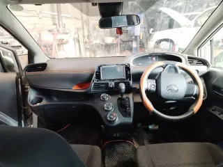 TOYOTA SIENTA 2019 автомобиль марки TOYOTA модель SIENTA 2019 г.в. номер кузова NCP175-7031449 имущество находится в залоге ПАО "Совкомбанк" с имуществом можно ознакомиться по предварительной записи по номеру телефона: +7-922-750-24-96, либо направив запрос на адрес электронной почты…