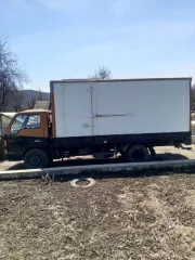 Грузовой автомобиль Mazda Titan 1990 года, шасси (рама) № WG64T102992. Пробег уточнять при осмотре.