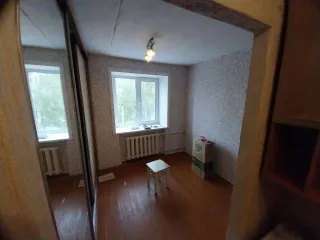 Квартира в Архангельской области, г. Новодвинск, ул. 50-летия Октября, дом 46, корпус 2, квартира 127. Площадь 12.3 кв.м, 1 комната, 3 этаж. Назначение: жилое. Кадастровый номер: 29:26:010202:1212. Вид собственности: индивидуальная.