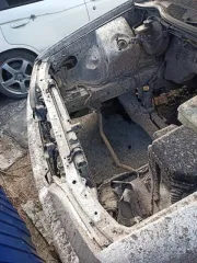 Toyota Cresta 1999 года, 200 л.с., пробег около 700000 км, АКПП. Государственный номер H849KK154, двигатель 1JZ №0996078, объем 2.5 л, бензин, правый руль, цвет белый. Тип кузова: седан, снаряженная масса 1410 кг, полная масса 1685 км. Автомобиль не на ходу. Битый перед и зад. Множественные дефекты…