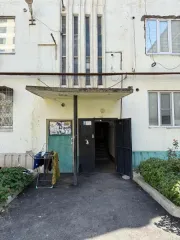 Квартира, площадь 52,2 кв. м., кадастровый номер: 05:49:000000:7092, этаж 3, местоположение: Республика Дагестан, г. Избербаш, ул. Маяковского, д. 114, кв. 63 (должник Айдемирова К. Р.) Квартира, площадь 52,2 кв. м., кадастровый номер: 05:49:000000:7092, этаж 3, местоположение: Республика Дагестан…