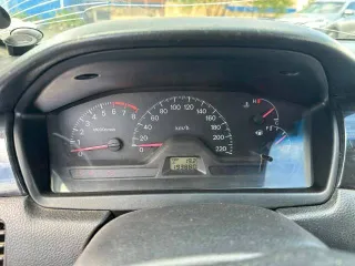 Mitsubishi Lancer 2004 года, 90 л.с., пробег 193880 км. Легковой автомобиль. Mitsubishi Lancer 1.6л, 2004 г.в., ГРЗ Х598ТК96, VIN JMBSNCS3A4U008391.