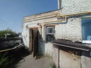 Нежилое помещение площадью 353,9 кв.м, кад. № 36:34:0307023:1471, расположенное по адресу: Воронежская обл., г. Воронеж, ул. Ростовская, д.26, пом.1, находящееся в залоге ПАО Сбербанк.