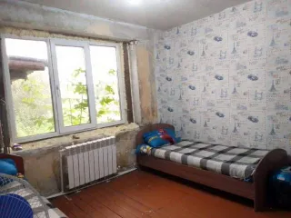 Доли дома 75,2 кв.м, земельного участка 841 кв.м, жилого помещения в Свердловской области 1/4 доля дома и 1/4 доля земельного участка в Свердловской обл. еще 1/4 доля дома и 1/4 доля земельного участка в Свердловской обл. еще 1/4 доля в праве на жилое помещение, площадь: 75,2 кв.м., кадастровый…