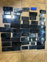 Ноутбуки разных марок, кассовый аппарат, мобильные телефоны разных марок 155к, электроинструмент 199к, цепочка из металла желтого цвета 224к, бензиновая пила неустановленной марки 280к, чемодан серо-зеленого цвета с элементами измерительных приборов, элементами питания, инструментами 117к, 353к…