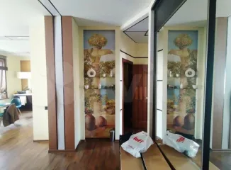 Квартира 89.8 м² в Челябинске по адресу: г. Челябинск, ул. Пушкина, д. 56, кв. 39. Общая площадь 89.8 кв.м, назначение жилое, вид помещения квартира, этаж 6, кадастровый номер 74:36:0511003:463. Ознакомление с характеристиками имущества производится на Электронной площадке и в Едином федеральном…