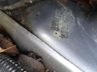 Peugeot 307 SW 2005 года выпуска, идентификационный номер VIN VF33HNFUE83846936, находится в залоге у ООО МФК "КарМани".