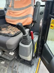 Колесный экскаватор JS160W (заводской №1421674, ГРЗ 4627СН66) транспортное средство