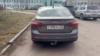 Ford Focus, 2012 легковой автомобиль, марка: ФОРД ФОКУС, год изготовления: 2012, цвет: СЕРО-КОРИЧНЕВЫЙ, VIN: X9FMXXEEBMCY60649, ПТС: 47HO 304923, г/н: C106XC22, двигатель №: CY60649, мощность двигателя, л. с. (кВт): 104.72 (77), рабочий объем двигателя, куб. см: 1596, кузов №: X9FMXXEEBMCY60649…