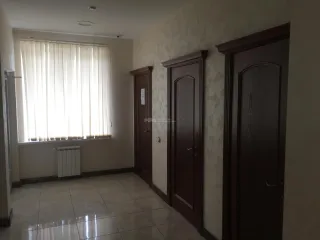 Нежилые помещения (4 шт.) (часть нежилого здания) - 382,6 кв. м, 337,9 кв. м, 344,5 кв. м, 403,6 кв. м, адрес: Чувашская Республика, г. Чебоксары, Ярославская ул., д. 23, 5421/10000 доли в праве собственности на земельный участок - 1149 +/- 12 кв. м, адрес: г. Чебоксары, Ярославская ул., д.25…