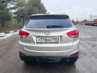 Hyundai ix35, 2014 года, VIN TMAJU81EBEJ617759, 150 л.с., 111299 км, АКПП.