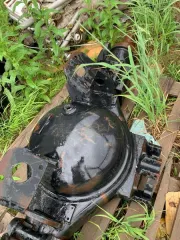 Камень точильный вес брутто 298,7 кг. Монетницы округлой формы - 1 место, вес брутто 11,5 кг. Домкрат для перемещения мебели - 9 мест, вес брутто 185,5 кг. Вентилятор радиальный в комплектации с 2 клиновидными ремнями - 5 грузовых мест, вес брутто. Части автомобильных турбокомпрессоров: корпус…