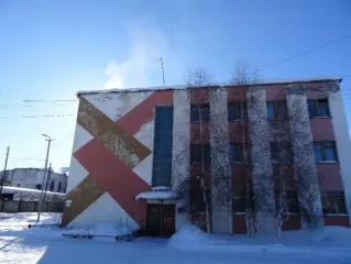 Нежилое здание, гаражи, общей площадью 892,2 кв.м, кадастровый номер: 49:08:070106:95
Расположенное по адресу: Российская Федерация, Магаданская область, р-н Ягоднинский, п Ягодное, ул Транспортная, д 15А