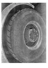 Камаз 6520-53, 2018 г.в., госномер К758СЕ82, VIN XTC652005J1392691, цвет оранжевый. В автомобиле отсутствует кабина, износ резины 90%, двигатель разбит, отсутствует радиатор, аккумулятор и мелкие детали.