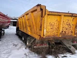 Автомобиль-самосвал Hongyan CQ3406HV39, VIN LZFF31T68MD037381, 2021 года выпуска, гос. рег. знак Р701МН142. Отсутствуют ключи.