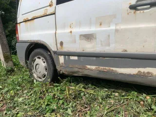 Mercedes-Benz Vito 108 CDI, 2002 года транспортное средство: МЕРСЕДЕС BENZ 108 CDI VITO; 2002 года выпуска; VIN: WDF63809413447213; гос. номер В184СС 57