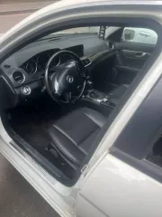 Mercedes-Benz C200, 2012 Mercedes-Benz C-Class, 2012 год, 184 лс, 222413 км, АКПП еще легковой автомобиль, марка/модель – МЕРСЕДЕС-БЕНЦ С200, год выпуска – 2012, VIN – WDD2040481A699639, гос.номер – Х260ВЕ977. Автомобиль является предметом залога.