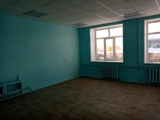Здание сельской администрации 441.5 кв.м, земельный участок 975 кв.м, Сарапульский район, д. Девятово, ул. Азина, д.41а. Здание сельской администрации, назначение нежилое с кадастровым номером 18:18:037001:449, площадью 441,5 кв.м. и земельный участок с кадастровым номером 18:18:037001:164 площадью…