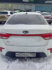 Kia Rio 2018 года выпуска. VIN-номер Z94C241AAKR091189.