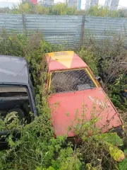 Кузов автомобиля 2109, без г/н, с надписью "Михаил Слинков", номерные обозначения не обнаружены, рабочее состояние и комплектность не проверялось. (Документы и ключи отсутствуют). Находится в г. Красноярск. (11Б/2026) Производитель: не установлен. Тип запчасти: кузов. Состояние: не проверялось.