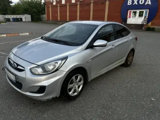 Hyundai Solaris 2013 автомобиль легковой, марка: HYUNDAI, модель: SOLARIS, VIN: Z94CT41CADR275238, гос. рег. номер: О426ОС43, год изготовления: 2013
