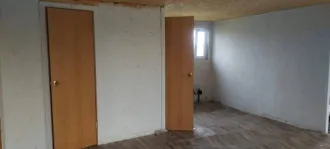 Земельный участок 1759 кв.м и жилой дом 53.1 кв.м во Владимирской области, Александровский район, МО Каринское с/п, ДПК "Зеленцино", участок № 38. Кадастровый номер участка: 33:01:001439:125, уточненная погрешность 29.0. Кадастровый номер дома: 33:01:001439:419.