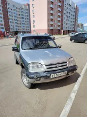 Chevrolet Niva, 2003 г.в., VIN X9L21230030001091, автотранспортное средство Chevrolet Niva, 2003 г.в., VIN X9L21230030001091. Машина не на ходу, требуется капитальный ремонт двигателя, замена переднего моста, ремонт порогов, ремонт задних лонжеронов (ввиду их отсутствия), ремонт заднего моста и…