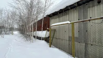 Имущественный комплекс по адресу: Республика Саха (Якутия), г. Мирный, шоссе Чернышевского, д. 1, состоящий из: нежилого здания (трансформаторная подстанция ВЛ-10 КТП-1000 фабрики Р2) с кадастровым номером 14:37:000105:194, общей площадью 16 кв. м., нежилого здания (гаражи) с кадастровым номером…