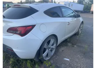 Opel Astra GTC 2013 легковой автомобиль марки: Opel, модели: Astra GTC P- J/SW Opel, год выпуска: 2013 г., идентификационный счет (VIN): XWFPD2DC1D0012108 является предметом залога ПАО "Совкомбанк" Осмотр предмета торгов производится в рабочие дни, по месту нахождения имущества и возможен с даты…