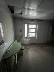 Аптека 86,8 кв.м в Пермском крае. Встроенное нежилое помещение, назначение: нежилое, площадь: 86,8 кв.м., этаж: 1, адрес: Пермский край, г. Березники, ул. Юбилейная, д. 28, пом. 1,2,3,4,5,6,7,8,9, кадастровый номер: 59:03:0400073:11351. В ЕГРН имеются записи об арестах и ипотеке. Конкурсный…