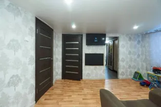 Дом и участок 91,6/641 м², Ярославль: жилое здание площадью 91,6 м², кадастровый номер 76:23:041002:508, и земельный участок площадью 641 м², кадастровый номер 76:23:041002:157, расположенные по адресу: Ярославская область, г. Ярославль, ул Гагарина (в районе №67а), СНТ "Нефтяник-1", д.304