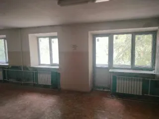 Нежилое помещение 607.2 кв.м, Липецкая область, г. Липецк, ул. Дзержинского, д. 27, пом. 2. Назначение: нежилое, площадь: 607,2 кв. м, кадастровый номер: 48:20:0035102:2653. Расположено на 2 этаже.