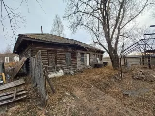 Нежилое здание с земельным участком г. Ачинск, ул. Горная, д. 2Д Ценовое предложение не менее цены экономической нецелесообразности. В соответствии с информационным сообщением 
Год ввода в эксплуатацию: 1978 
Количество подземных этажей : 0 
Вид ограничений и обременений: В соответствии с…