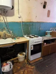 Комната, площадь 9,2 м2, назначение: жилое, этаж: 1, адрес  местонахождение : Республика Башкортостан, г. Нефтекамск, ул. Ленина, дом 24, квартира 17  ком.11 , кадастровый  условный  номер: 02:66:010106:3663. Вид права: собственность.