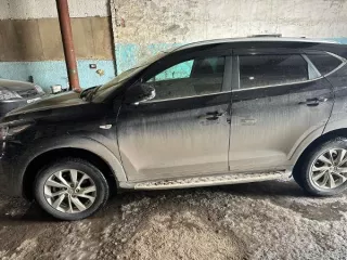 Hyundai Tucson, регистрационный знак М732ВВ196, VIN XWEJ3813CK0001367, 2019 года выпуска. ПТС, СТС, 2 ключа от зажигания/дверей, брелок сигнализации Starline, запасной брелок сигнализации.