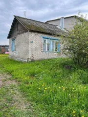 Жилой дом 40.9 м² и участок 1272 м² Ивановская область Жилой дом, площадь 40.9 м. кв, кадастровый номер: 37:08:010920:480 Земельный участок площадь: 1272 +/- 7, кадастровый номер: 37:08:010920:159, по адресу: Ивановская область, р-н. Комсомольский, д. Бутово, д. 33